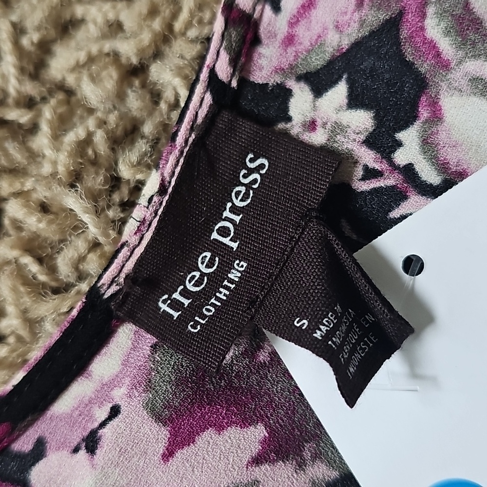 NWT Free Press Floral Dress Wrap Small Midi - Picture 6 of 8